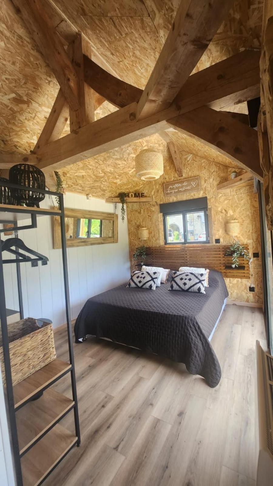 Lodge Du Chateau De Feschaux Villeneuve-sous-Pymont Extérieur photo