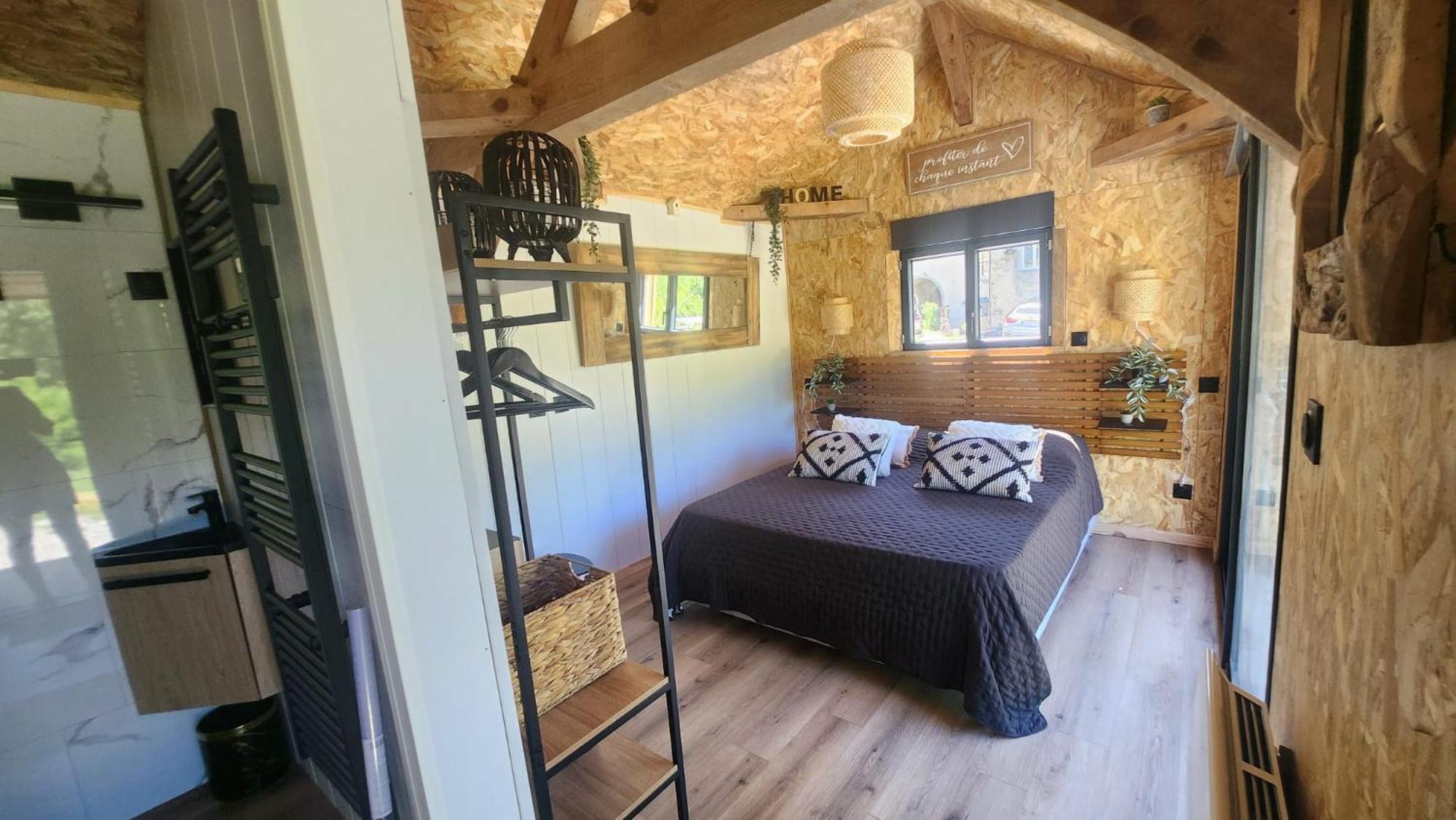 Lodge Du Chateau De Feschaux Villeneuve-sous-Pymont Extérieur photo