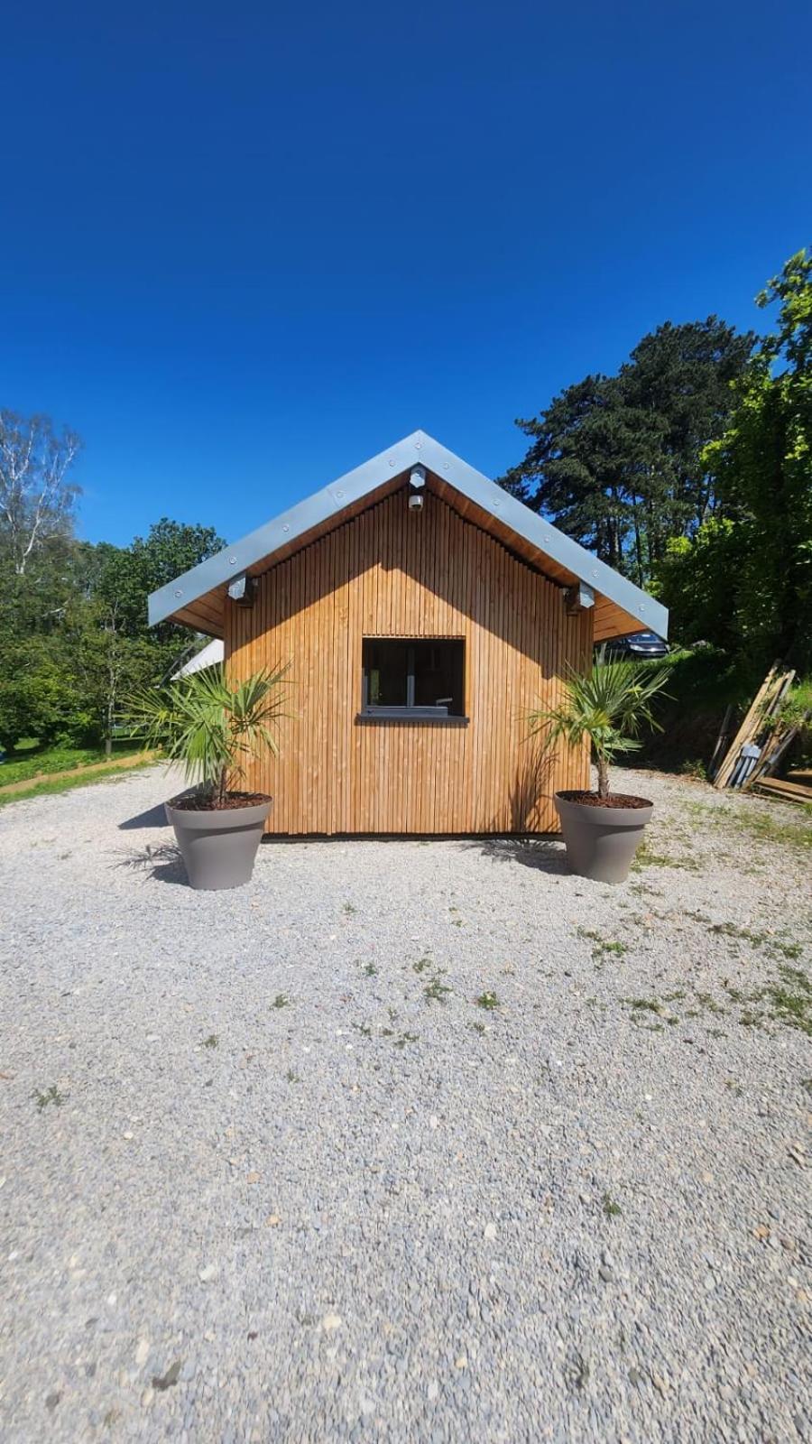 Lodge Du Chateau De Feschaux Villeneuve-sous-Pymont Extérieur photo